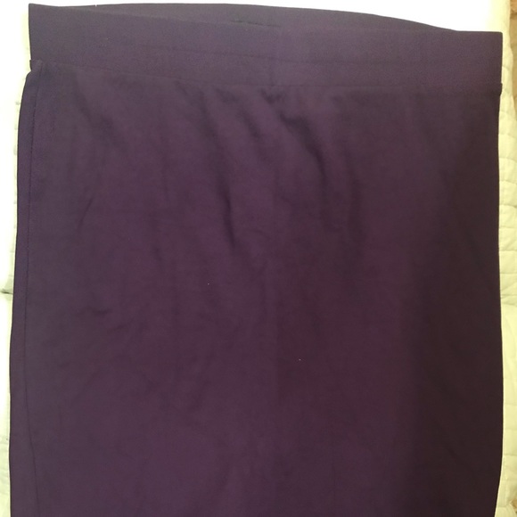 Knee length pencil skirt - Picture 1 of 2